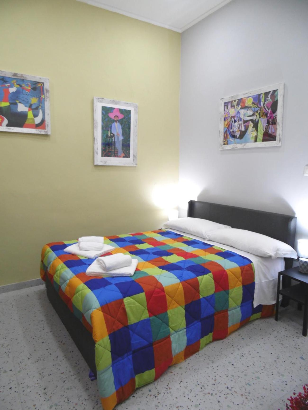 Mithra Apartment Centro Storico Naples Exterior photo